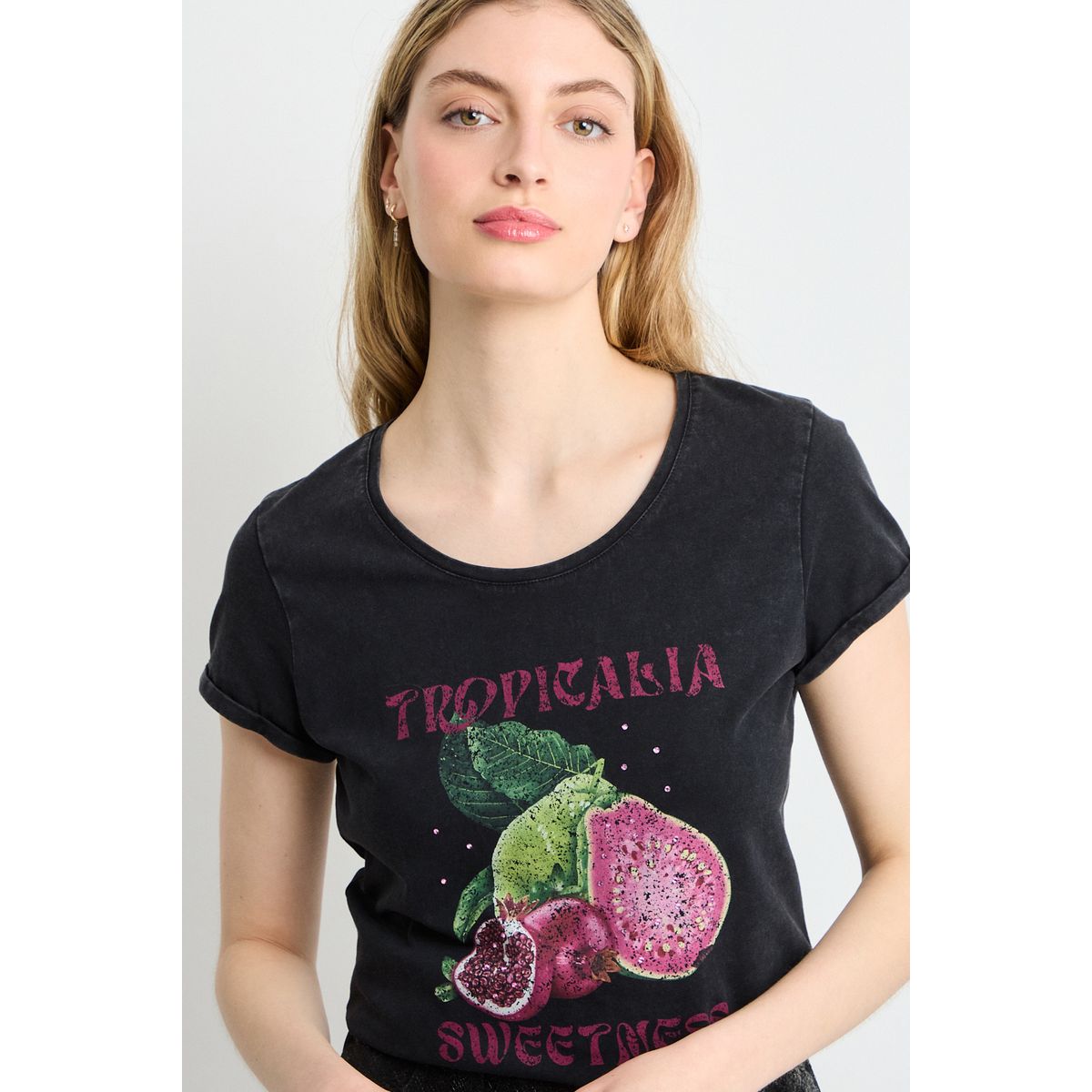 IO - Polera Manga Corta Mujer Negro Io