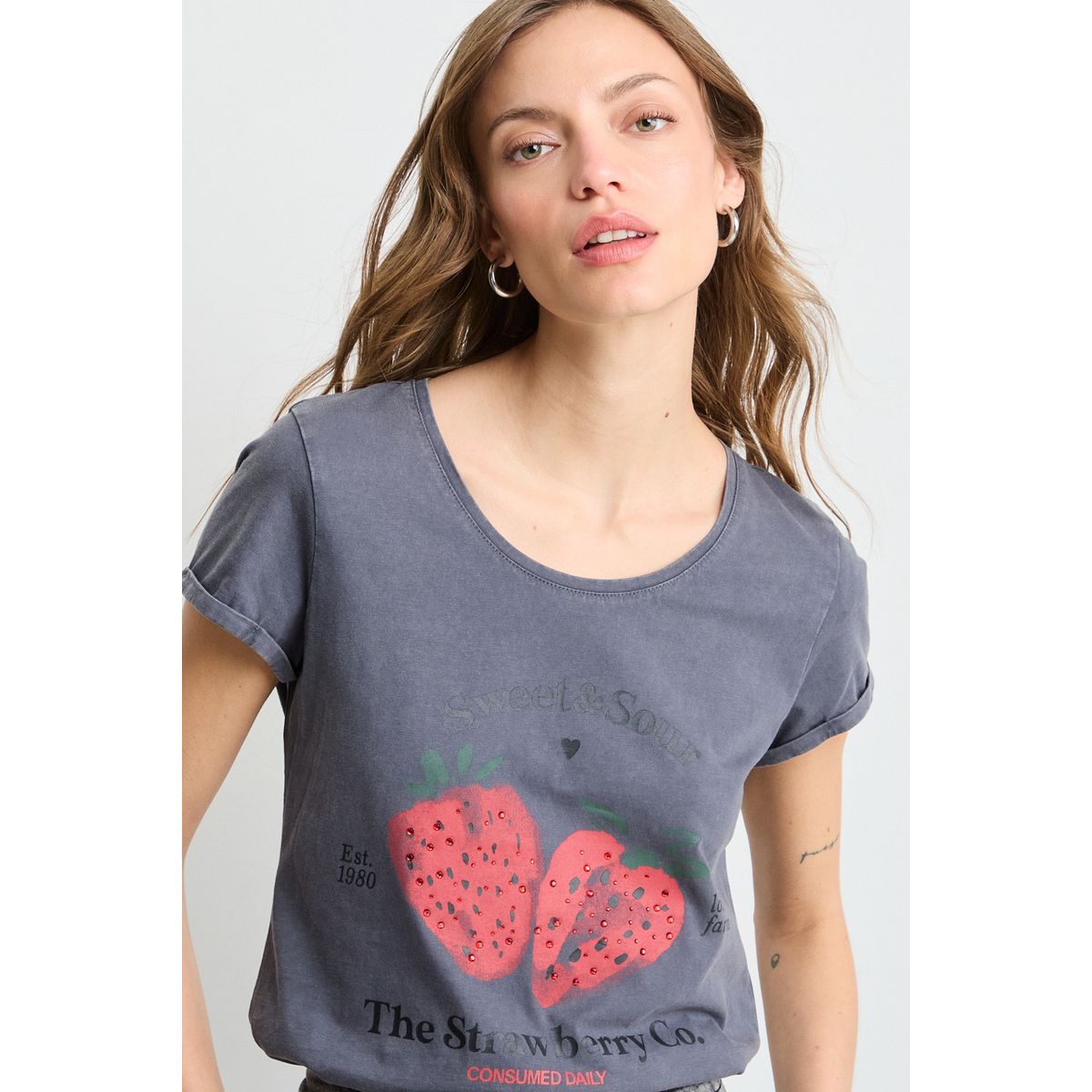 IO - Polera Manga Corta Mujer Gris Io