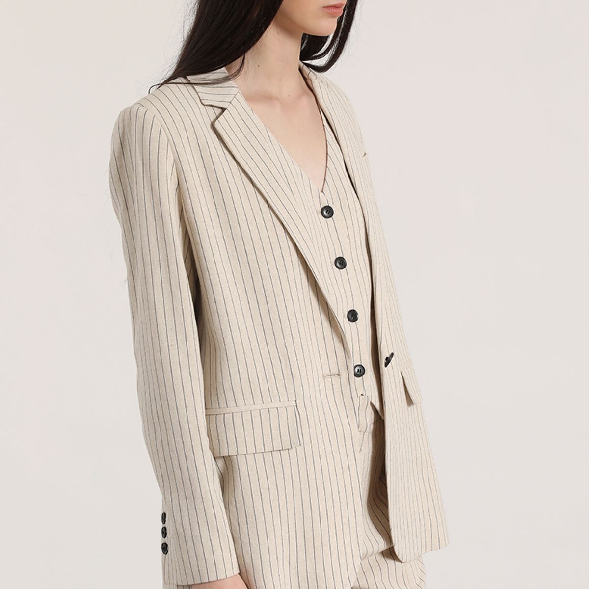 LIOLA - Blazer listado lino Liola mujer beige