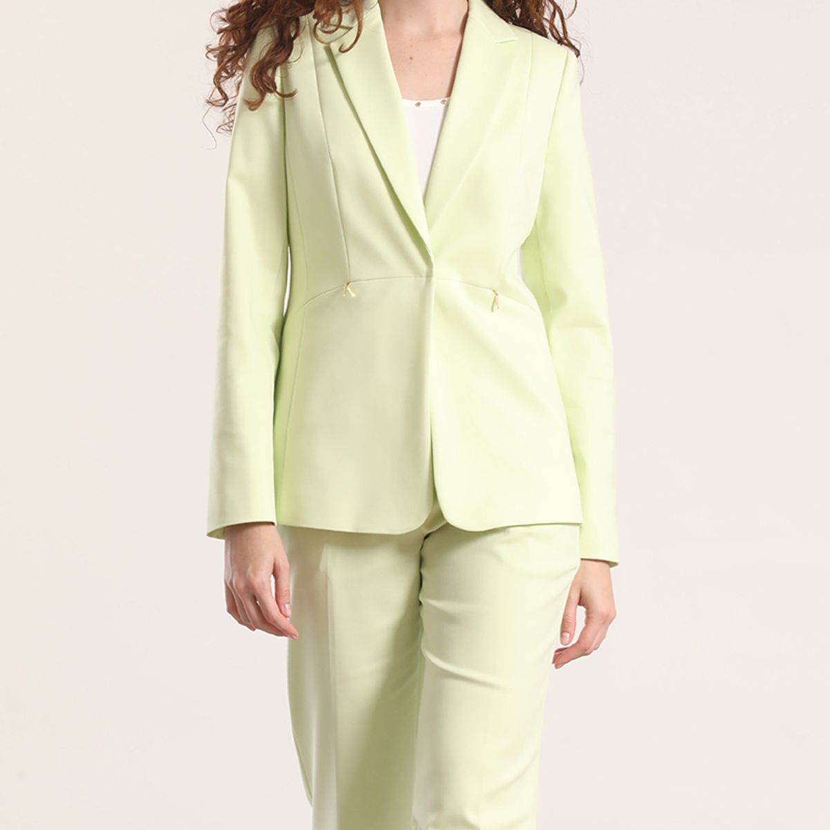 LIOLA - Blazer entallado Liola mujer pistacho