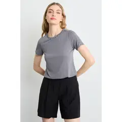 IO - Polera Manga Corta Mujer Gris