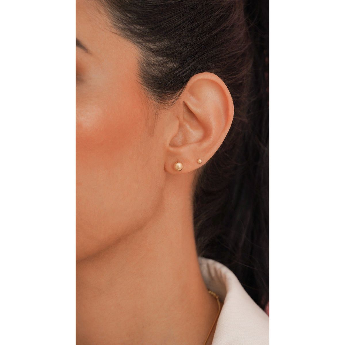 GENERICO - Arete topo balín 6mm oro laminado 18k