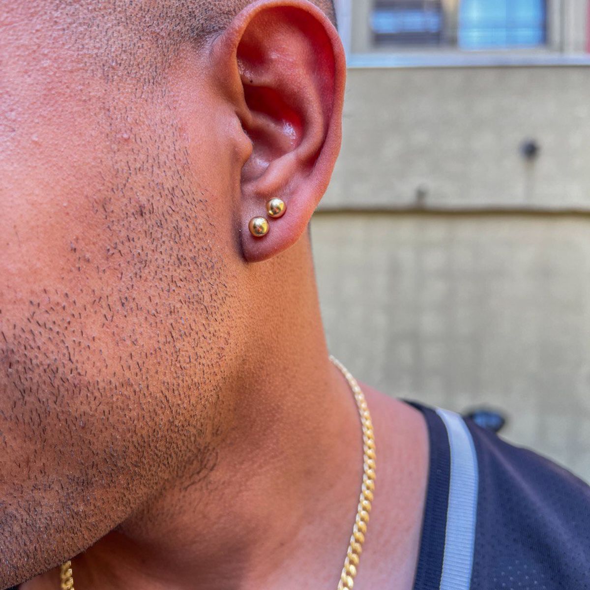 GENERICO - Arete topo balín 6mm oro laminado 18k