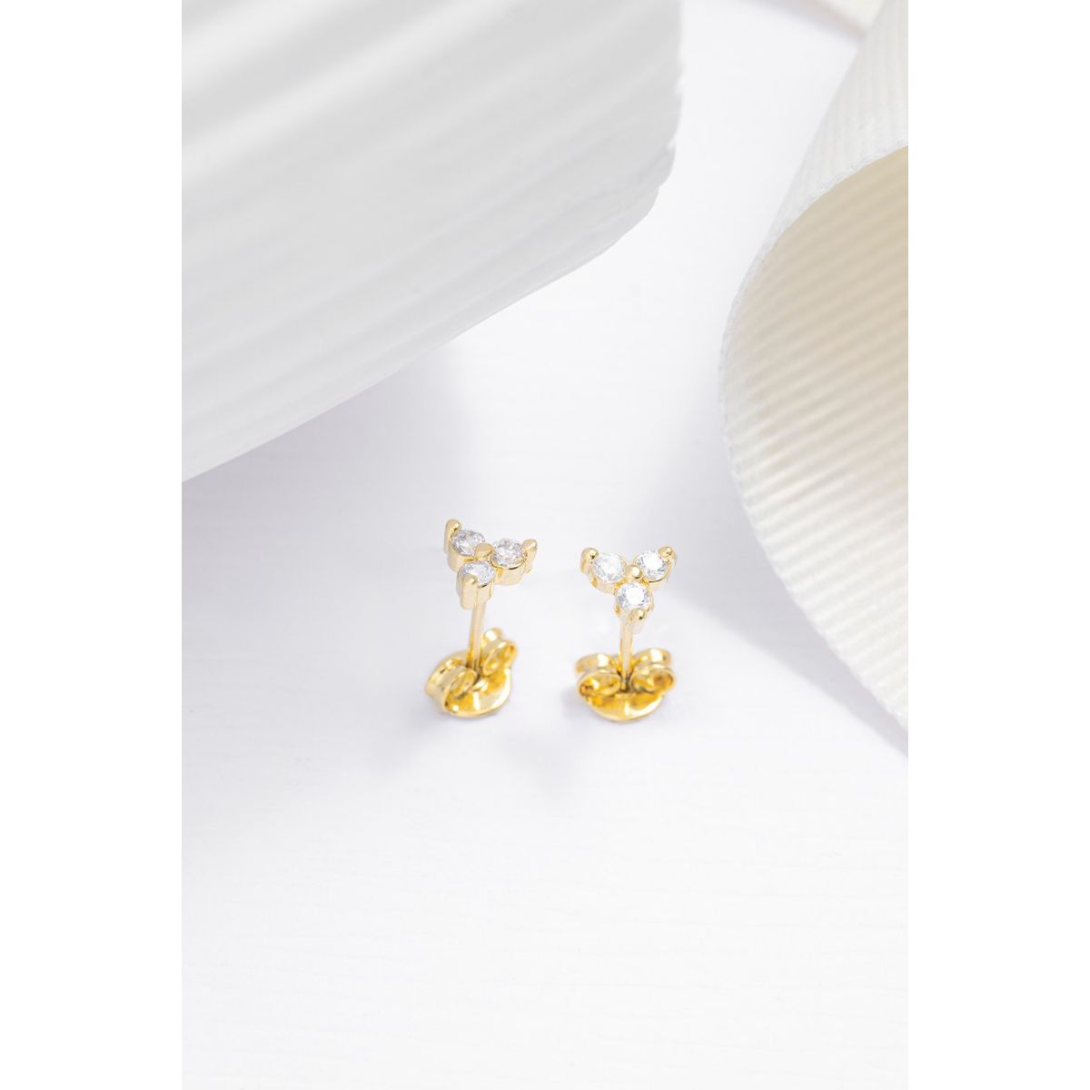 GENERICO - Arete Flower Oro Laminado 18k