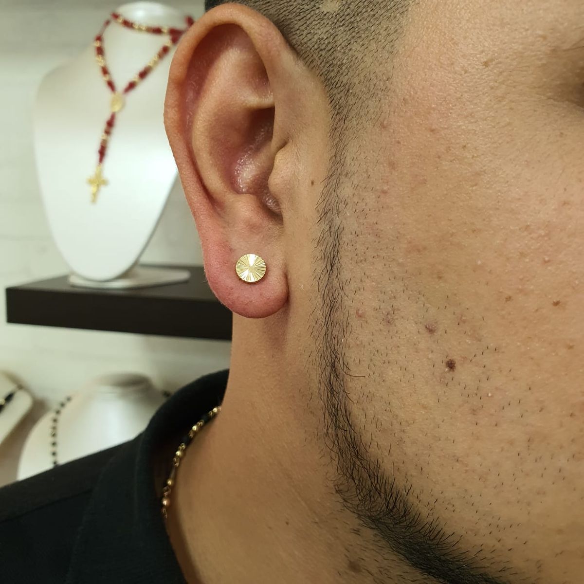 GENERICO - Aretes topo sol redondos 8mm oro laminado 18k