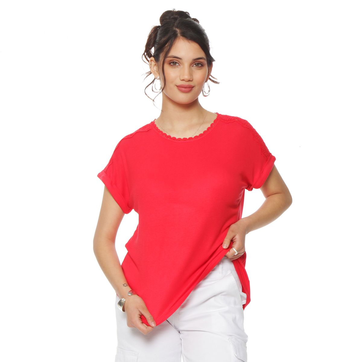 WADOS - POLERA MANGA CORTA ESCOTE V CON APLICACION