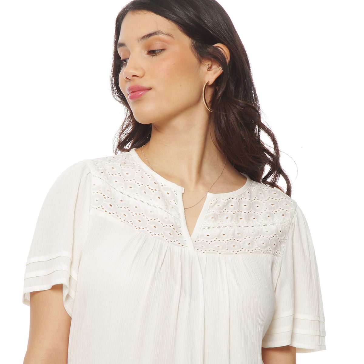 WADOS - POLERA MANGA CORTA ESCOTE V CON APLICACION EN DELANTERO