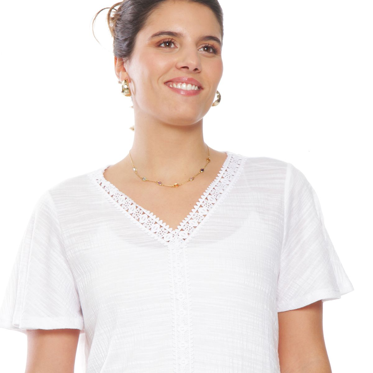 WADOS - POLERA MANGA CORTA SOLIDA ESCOTE V CON APLICACION