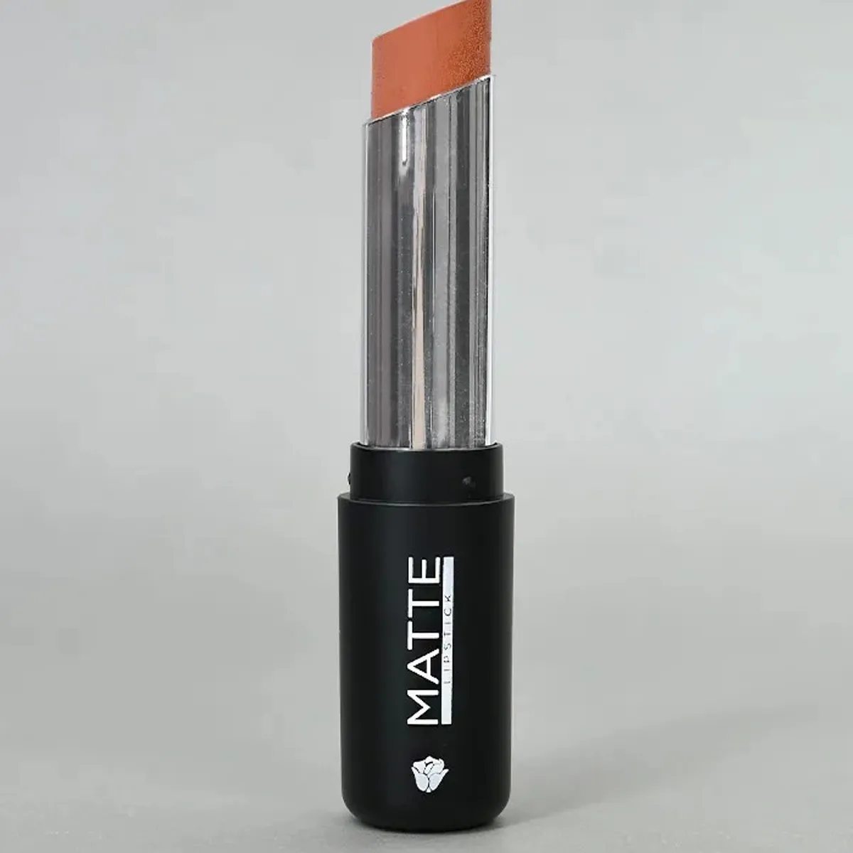 DOLCE BELLA - LABIAL EN BARRA MATTE TONO COCONUT DOLCE BELLA