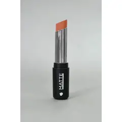 DOLCE BELLA - LABIAL EN BARRA MATTE TONO COCONUT