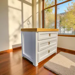 GENERICO - Velador de madera 3 cajones 50x40x60 color Blanco cubierta Miel