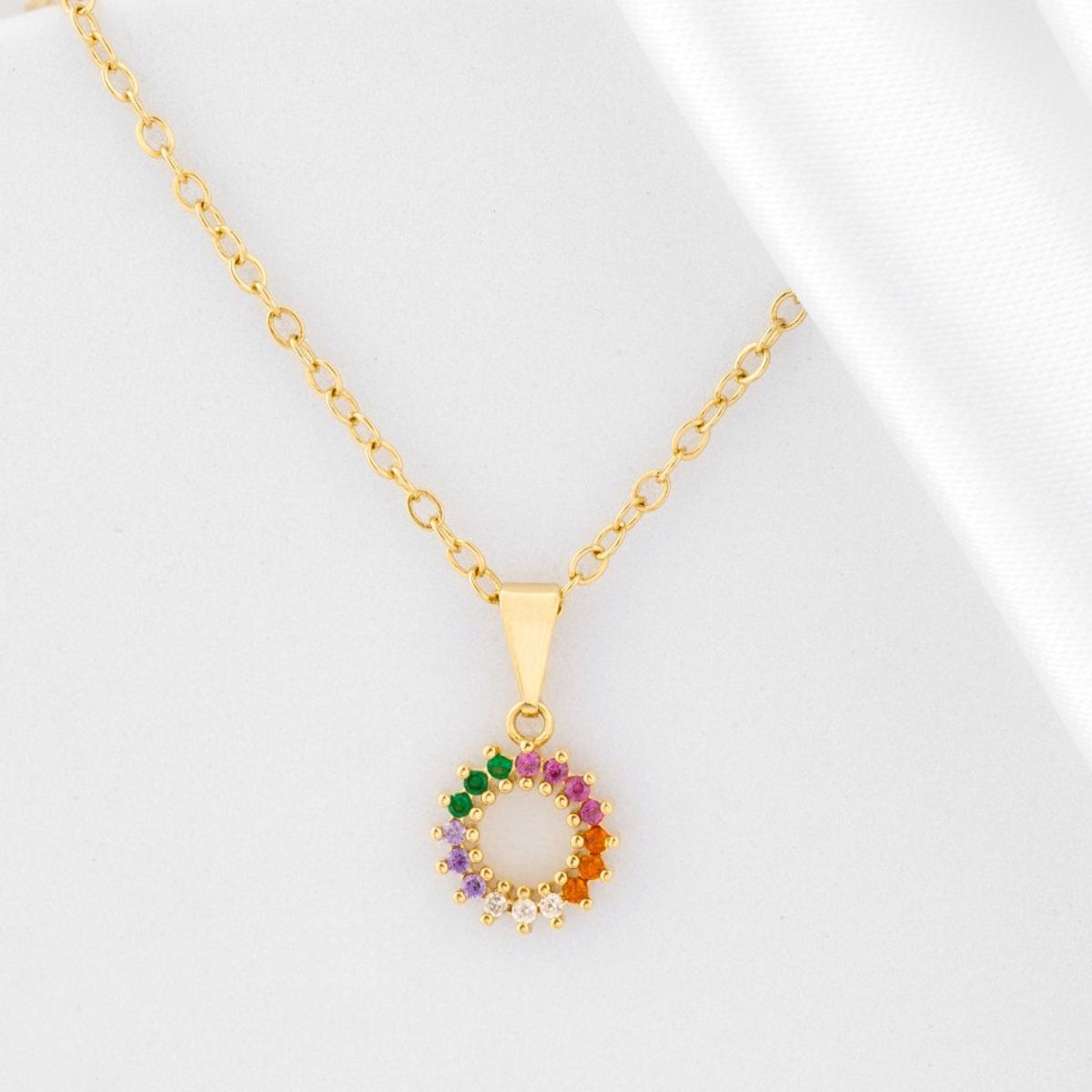 GENERICO - Colgante Rainbow Circonias oro laminado 18k
