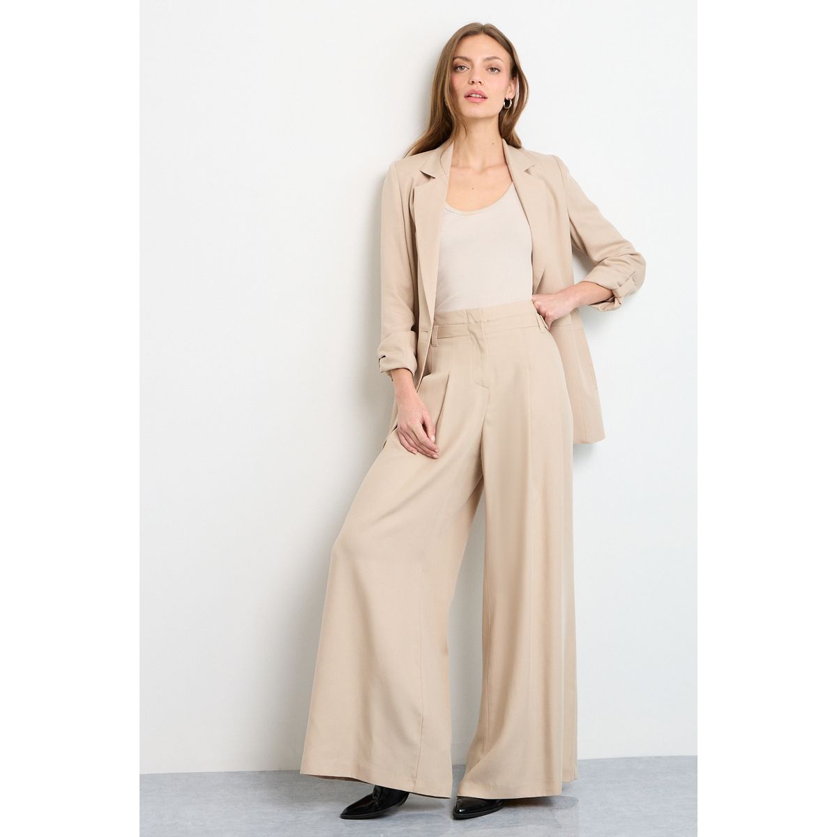 IO - Pantalon Mujer Beige IO