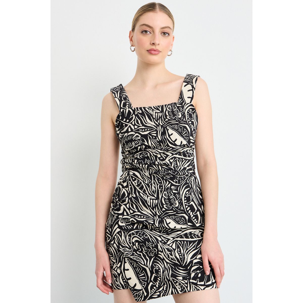 IO - Vestido Corto Mujer Negro Io