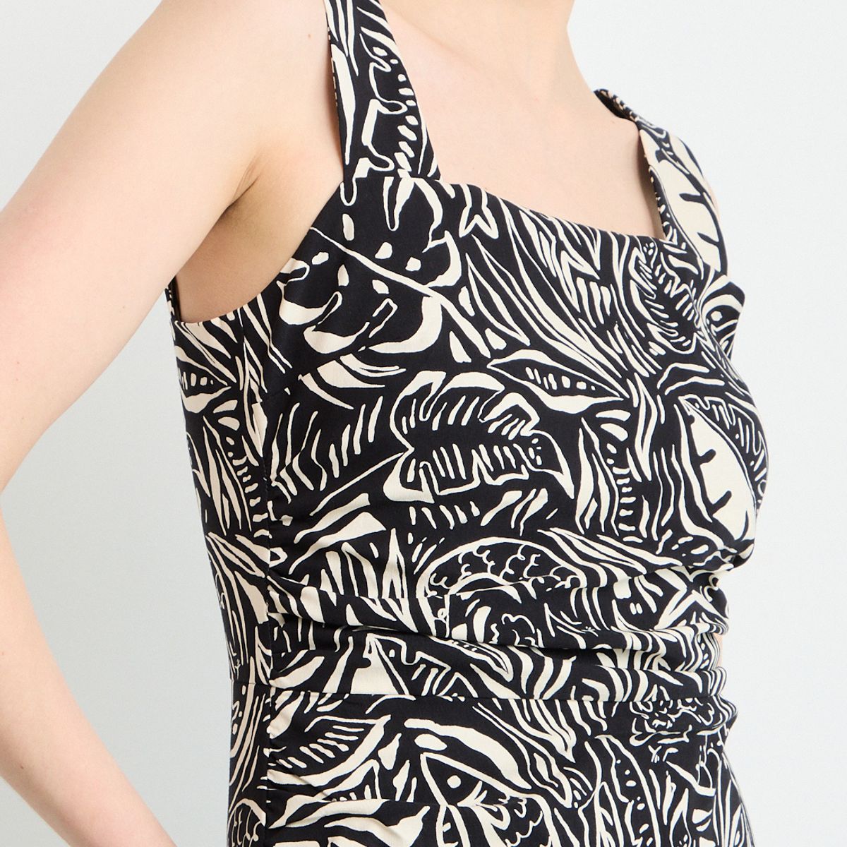 IO - Vestido Corto Mujer Negro Io