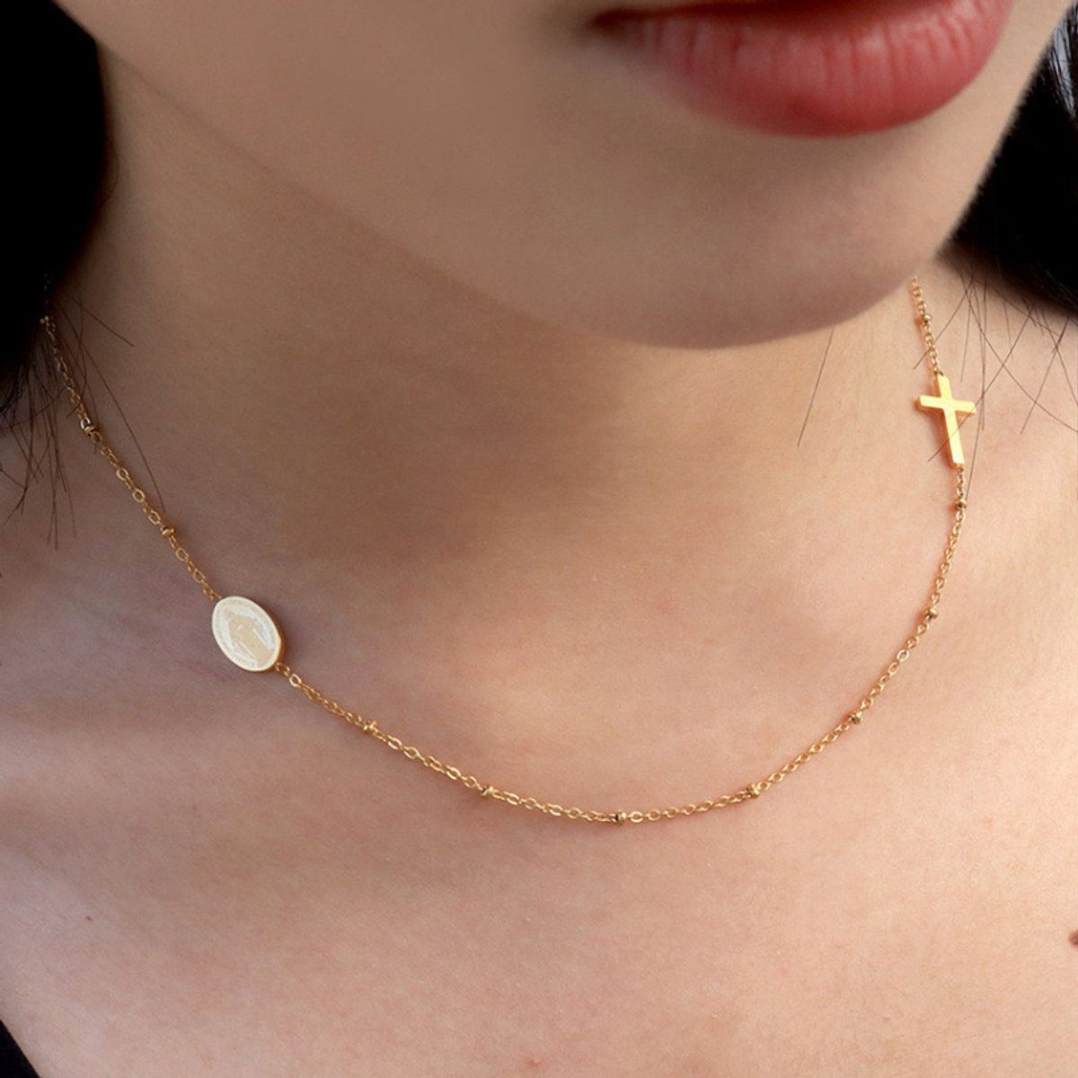 LUX JOYAS - Collar Baño Oro 18k Pelotitas Cruz Virgen Rayos