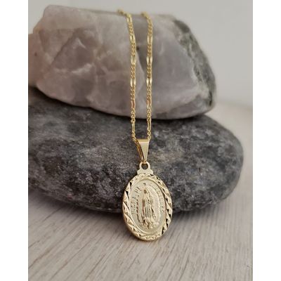 Imagen 2 del producto Colgante Guadalupe mediana diamantada oro laminado 18k