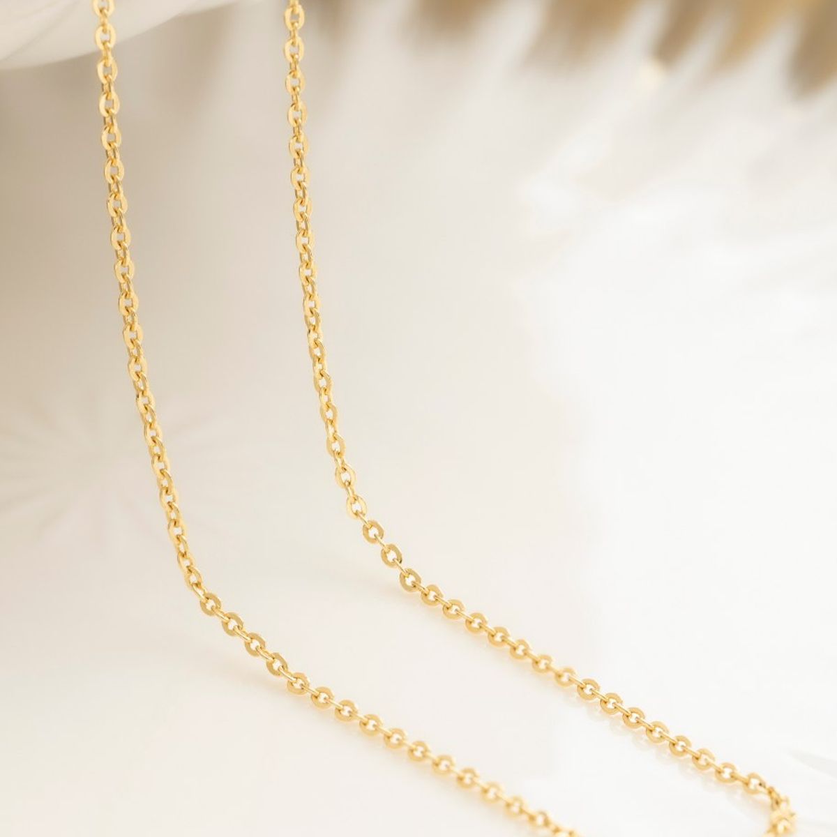 GENERICO - Cadena tejido aros delgada oro laminado 18k