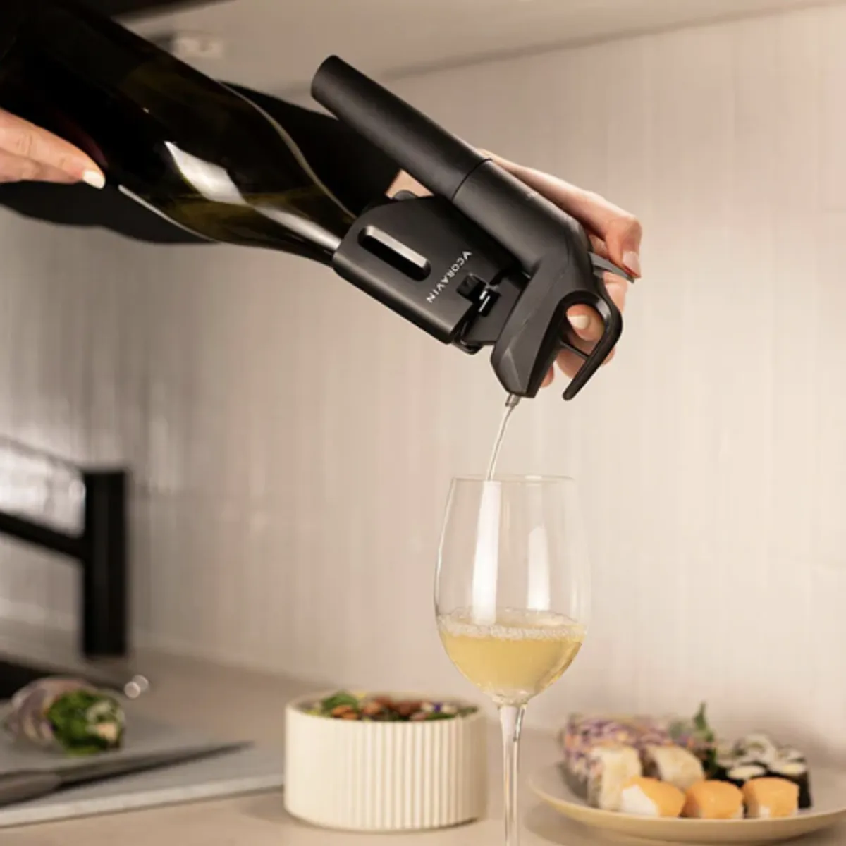 GENERICO - Coravin Timeless Three Plus  Sistema Premium de Preservación de Vinos  Distribuidor Oficial Chile