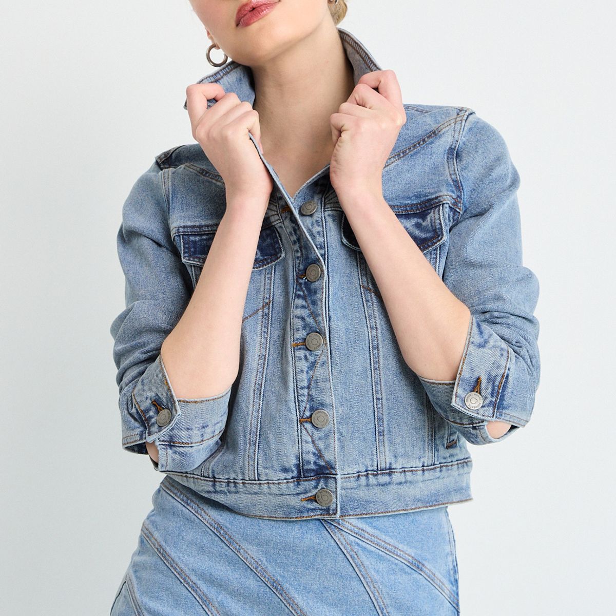 IO - Chaqueta Mezclilla Mujer Celeste Io