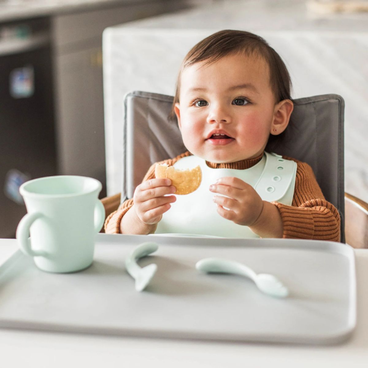 GREEN SPROUTS - Vaso Entrenamiento Silicona Rosa Green Sprouts