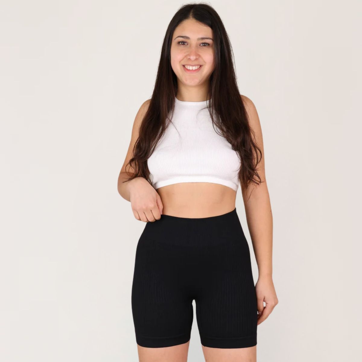 DESIGNERS - Short Deportivo Levanta Cola Push-up