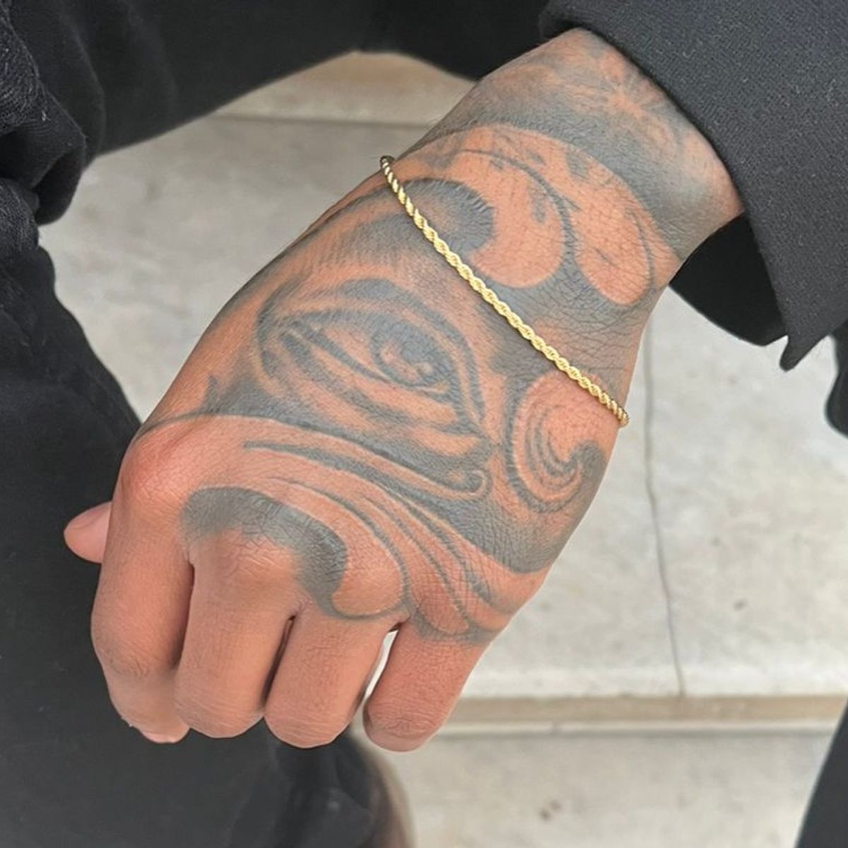 GENERICO - Pulsera Tejido Tourbillon Oro Laminado 18k