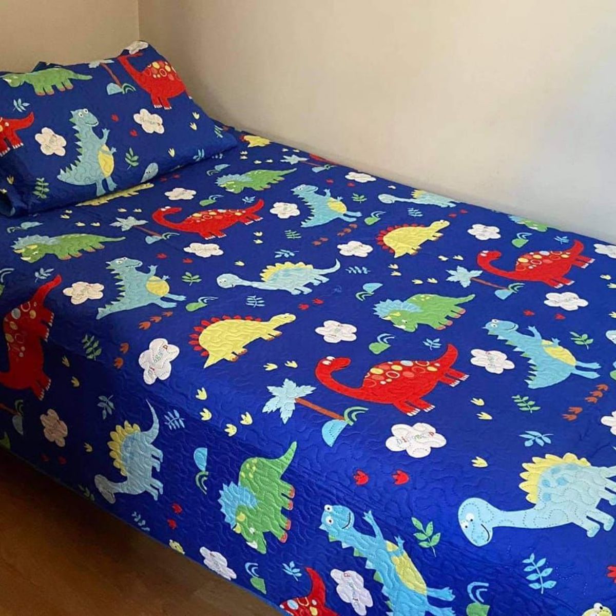 GENERICO - CUBRECAMA DE NIÑO VERANO AZUL DINOSAURIOS DE 1.5 PLAZAS TF