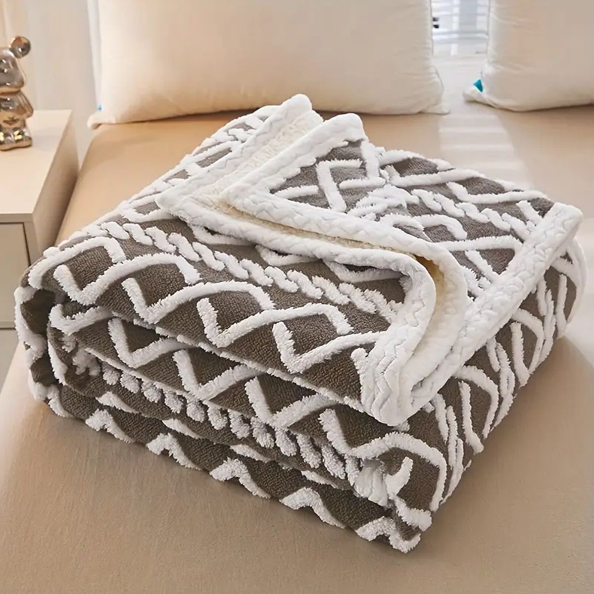 GENERICO - Frazada Sherpa Texturizada Diseño Premium Polar 160x220cm