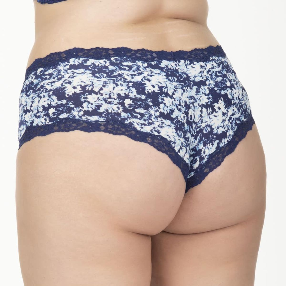 LADY GENNY - Pantaleta Invisible De Microfibra Y Encaje