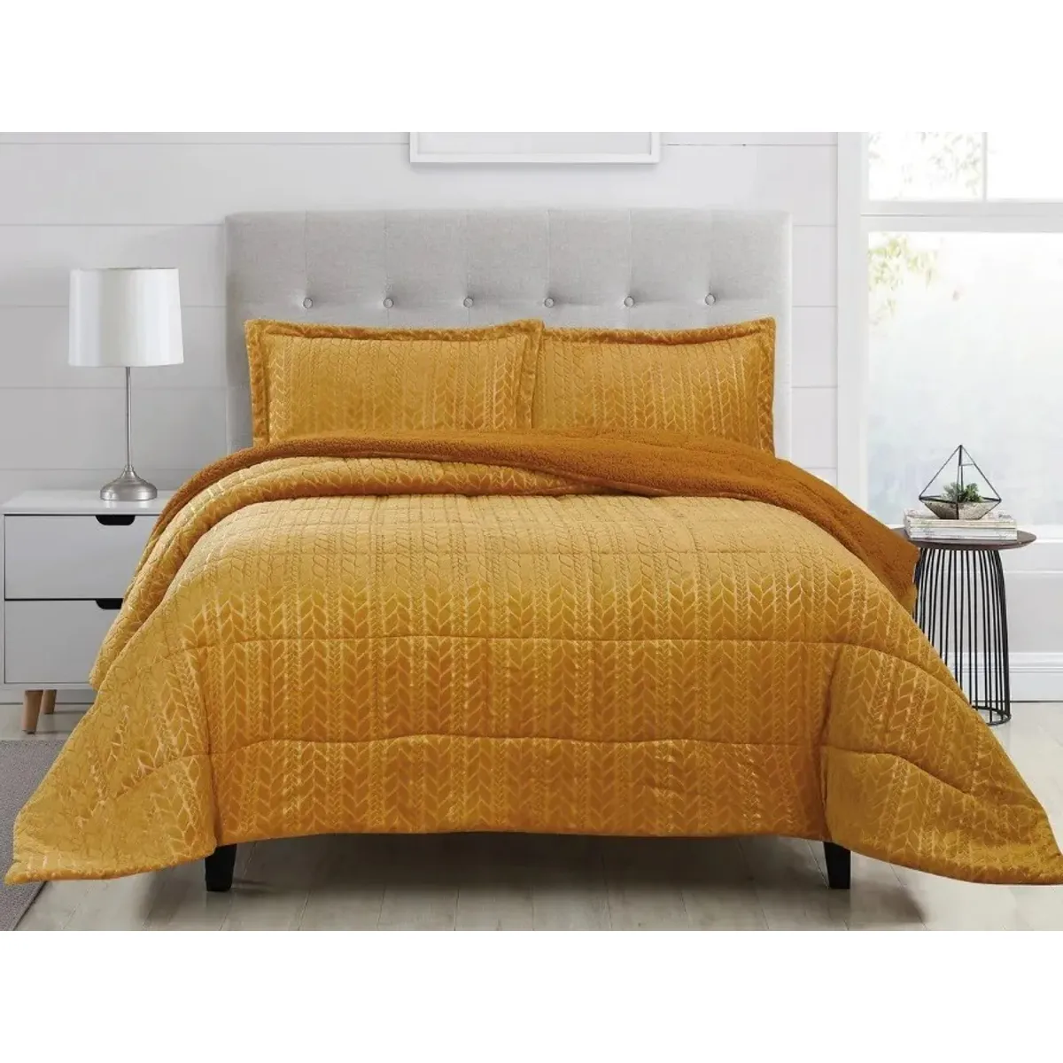 CHANTILLY - Plumón Flannel Sherpa Embossed 1.5 Plazas Ocre