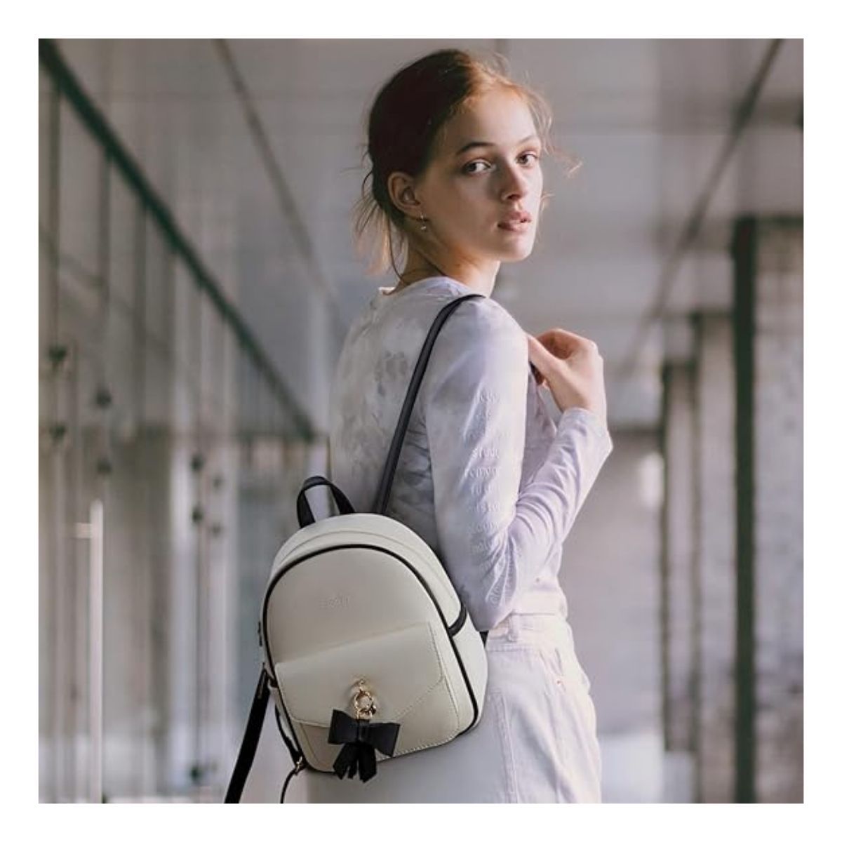 ECOSUSI - Ecosusi Mini Mochila con Lazo para iPad Mini - Blanco Negro