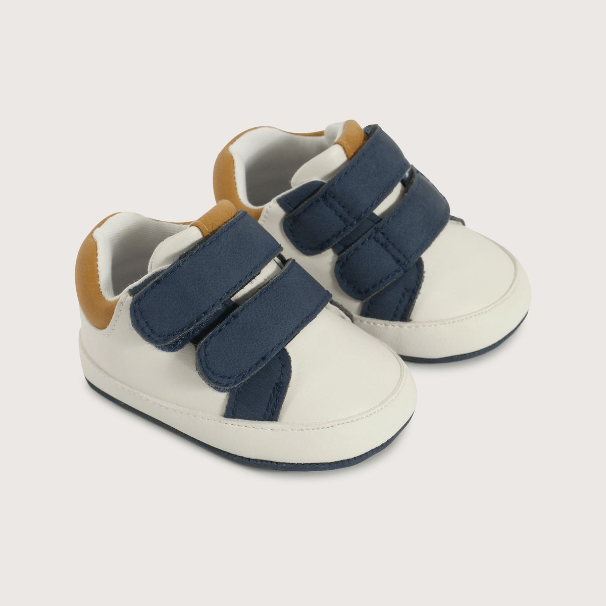 OPALINE - Zapatilla blanca para niño con velcros y abrigadas