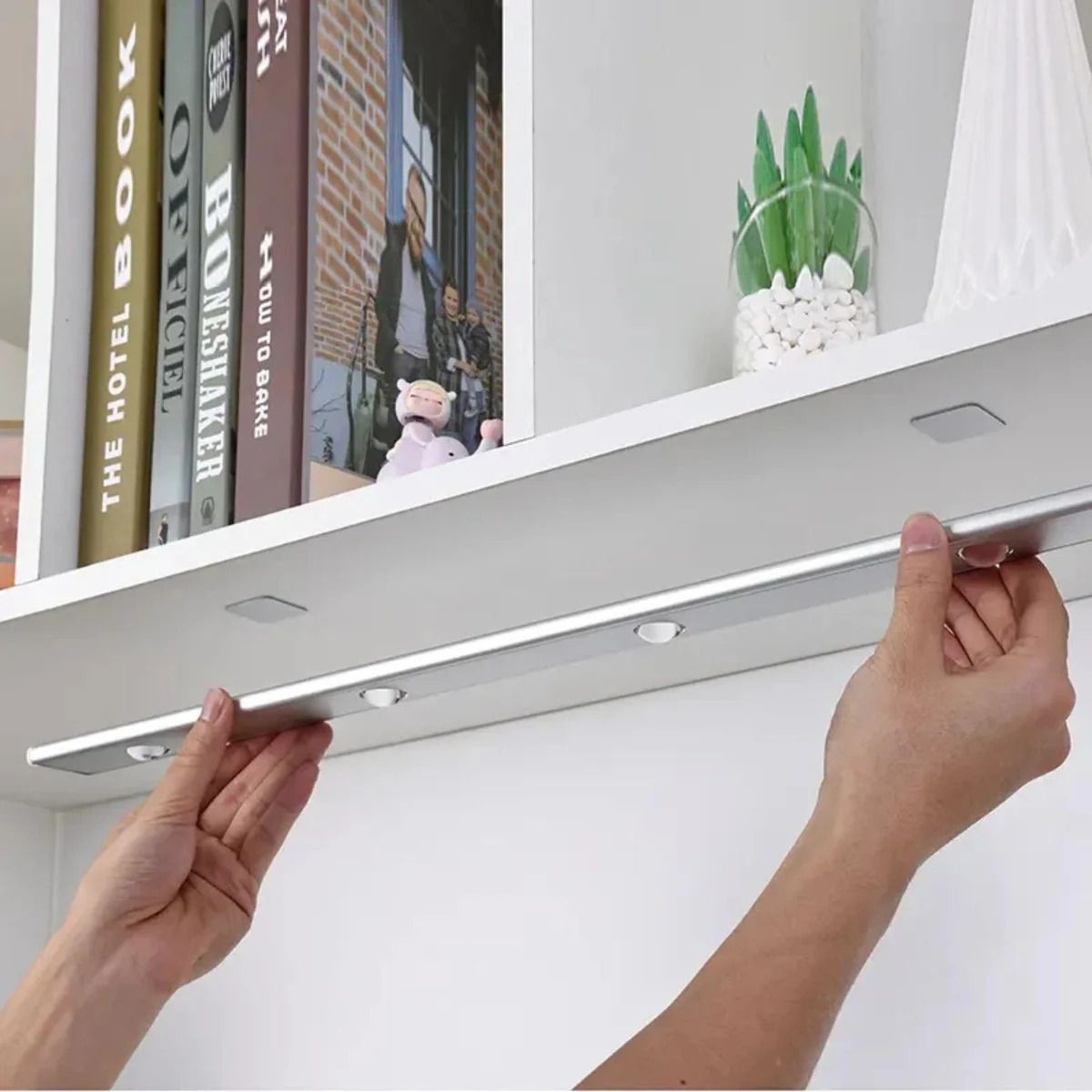 GENERICO - Luz Barra Led Recargable Con Sensor De Movimiento Multiuso 3 tonos 40cm