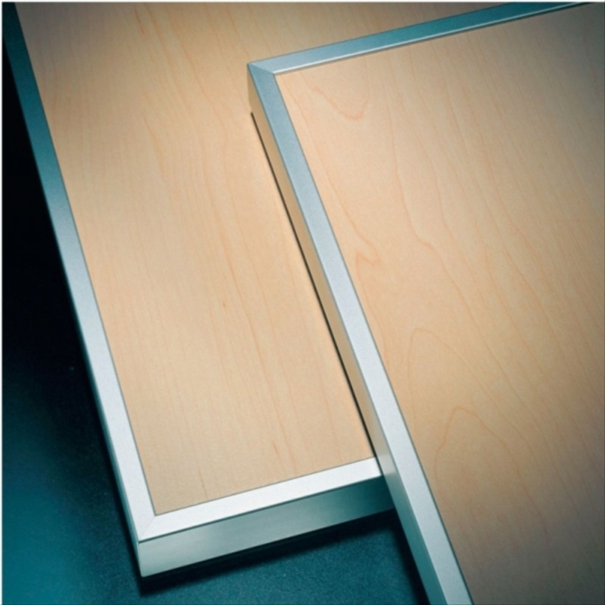 KUTZ - Tapacanto aluminio tipo U 18mmx3mt