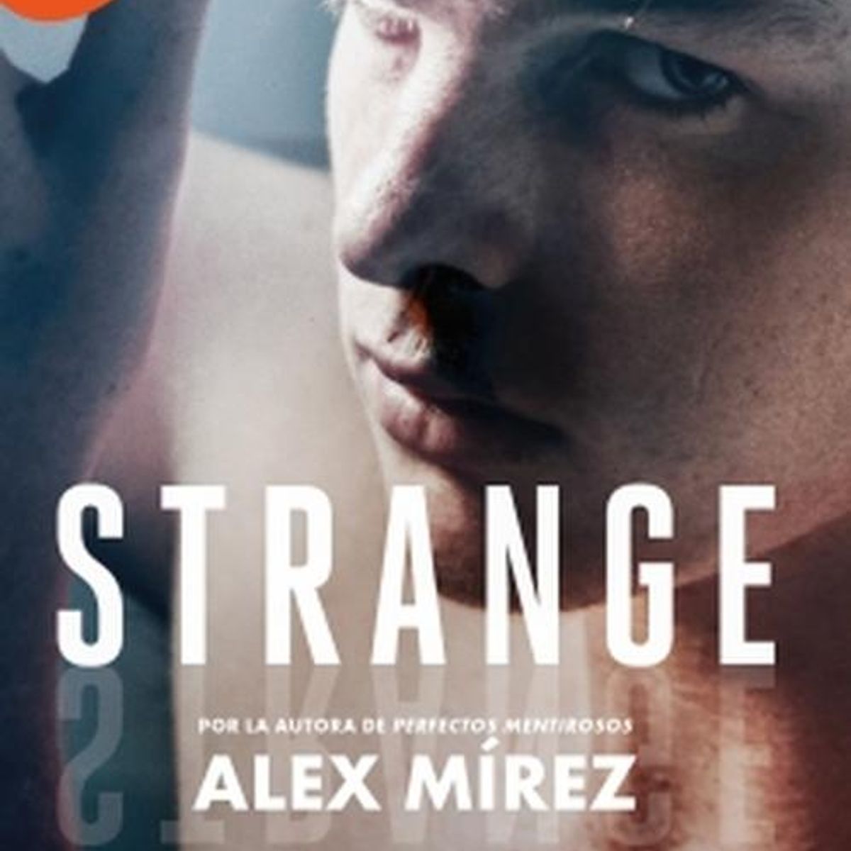 MONTENA - Libro Strange -- Alex Mírez