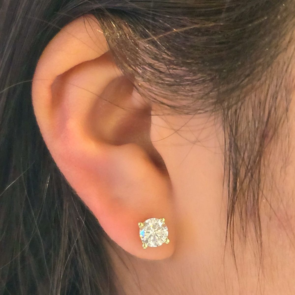 GENERICO - Arete topo cuatro puntos oro laminado 18k