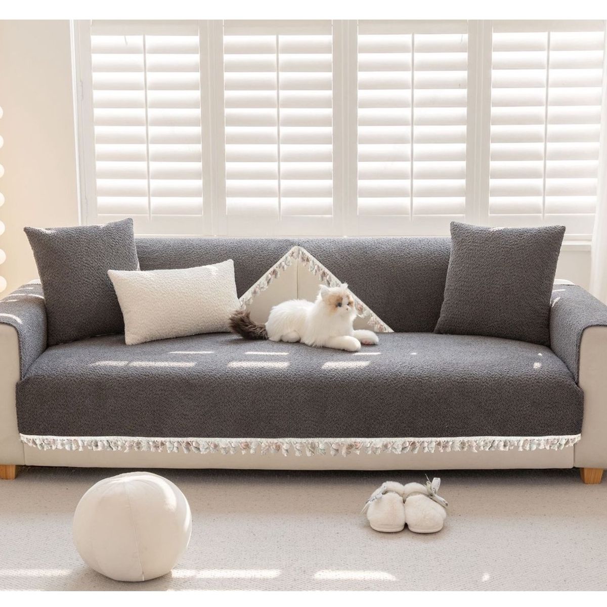 COMPRAPO - Set 3 Pzs Cubre Asiento Sofá + 2 Cubre Brazos 3 Cuerpos Gray Pompón
