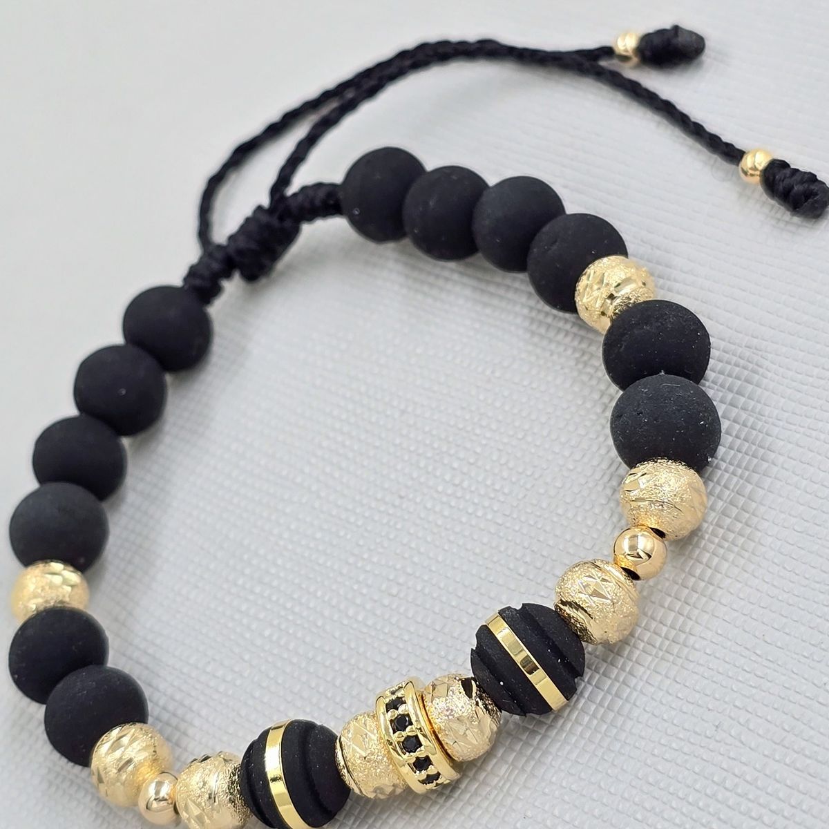 GENERICO - Brazalete Rondeles Circonias Oro Laminado 18K