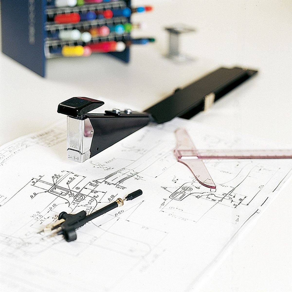 RAPID - Corchetera Rapid HD12 Brazo Largo 16"