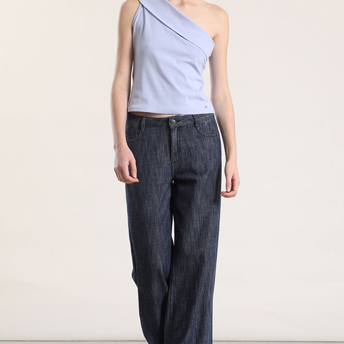 LIOLA - Top asimétrico doblez Liola mujer celeste