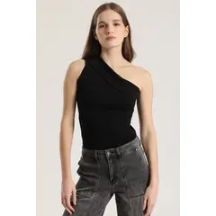 LIOLA - Top asimétrico doblez mujer negro