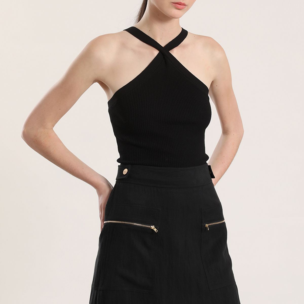 LIOLA - Falda mini cargo mujer Liola negro