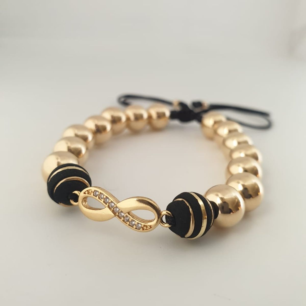 GENERICO - Brazalete con herraje infinito balín oro laminado 18k