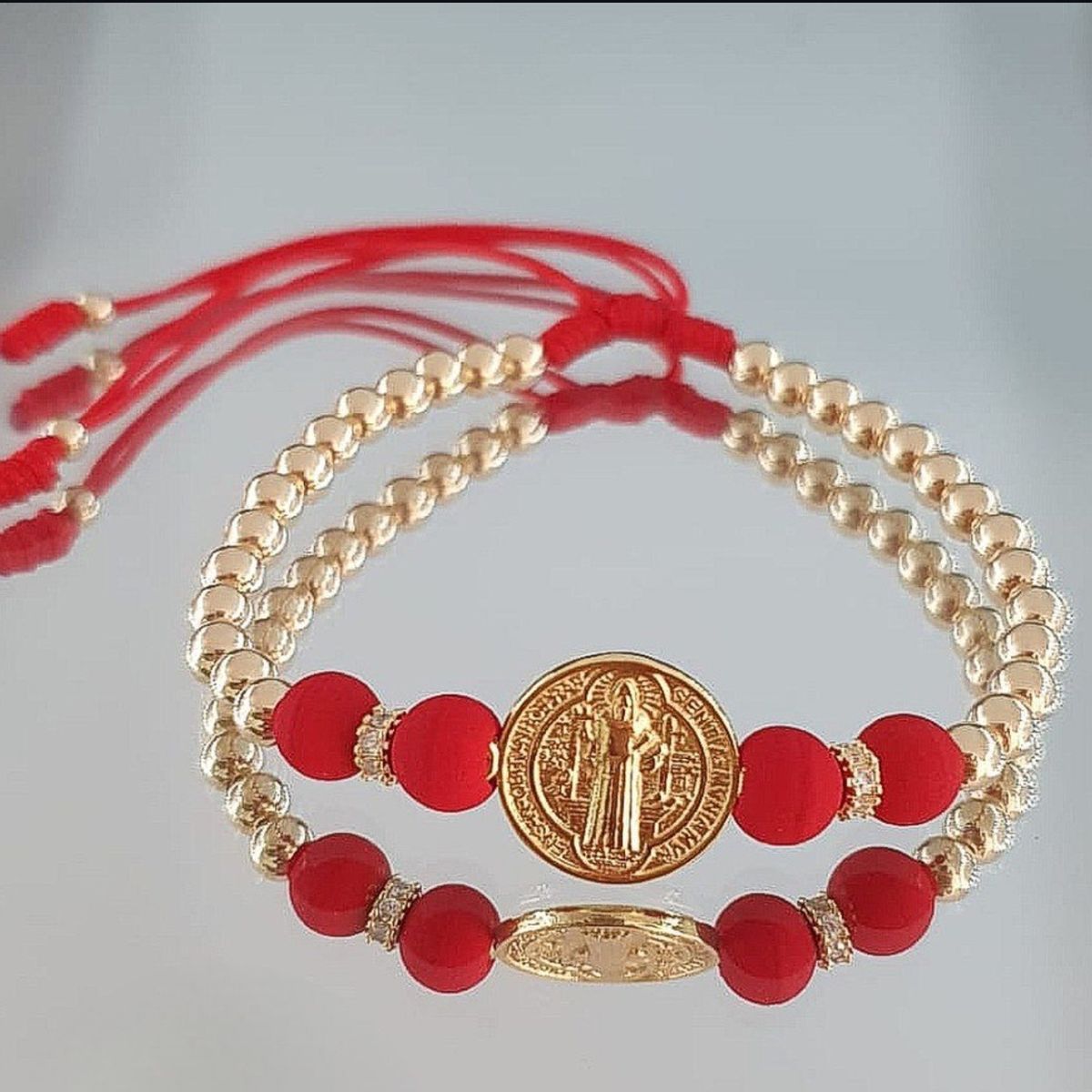 GENERICO - Brazalete San benito En Oro Laminado 18k