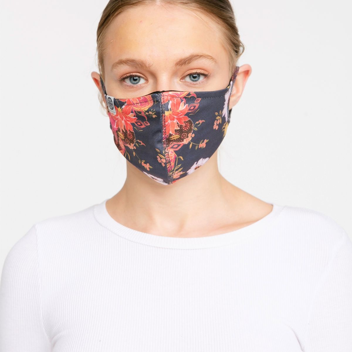 UNIVERSITY CLUB - Mascarilla Mujer University Club