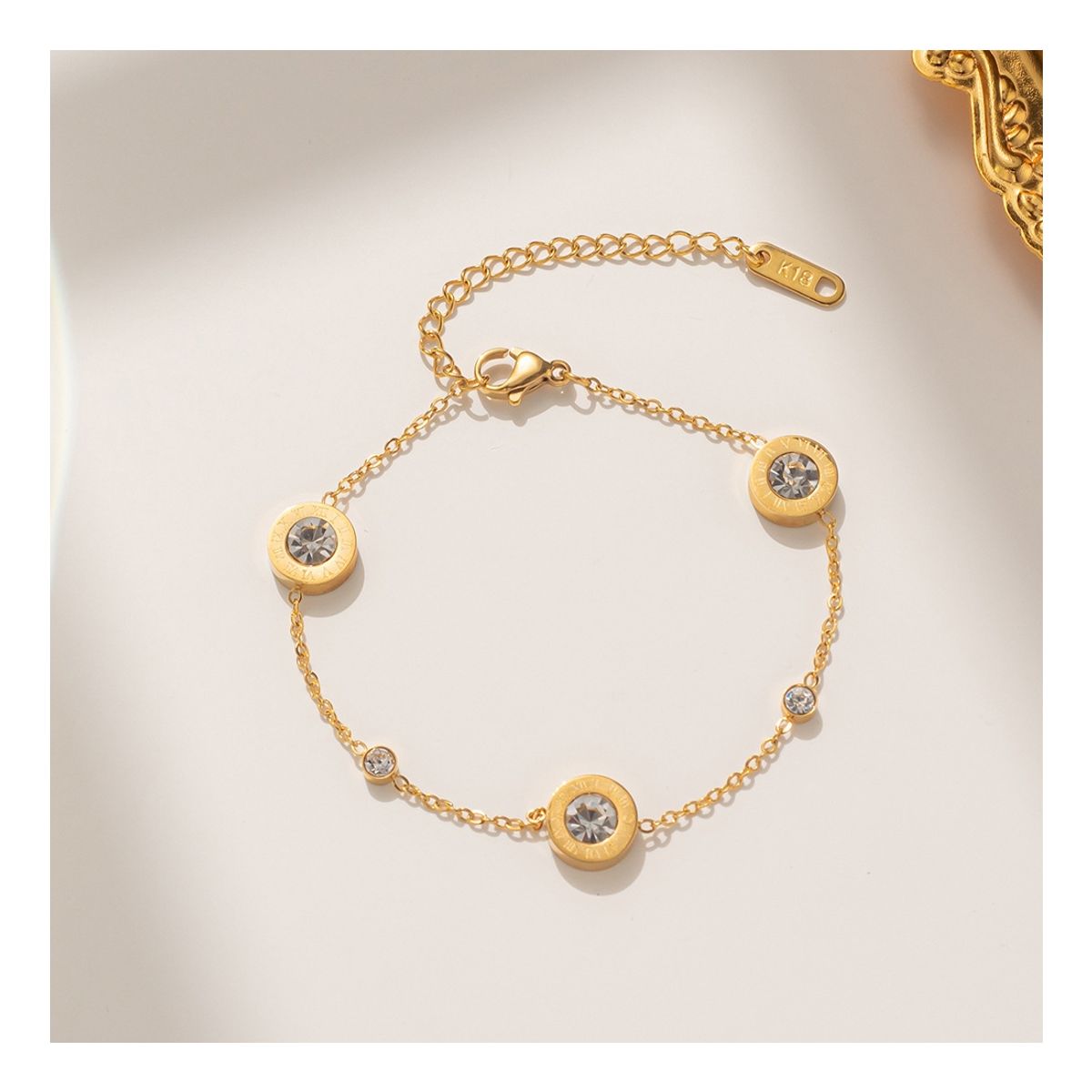 ZG JOYAS - Pulsera De Titanio Galvanizado En Oro 14k Cristales Borde Romano
