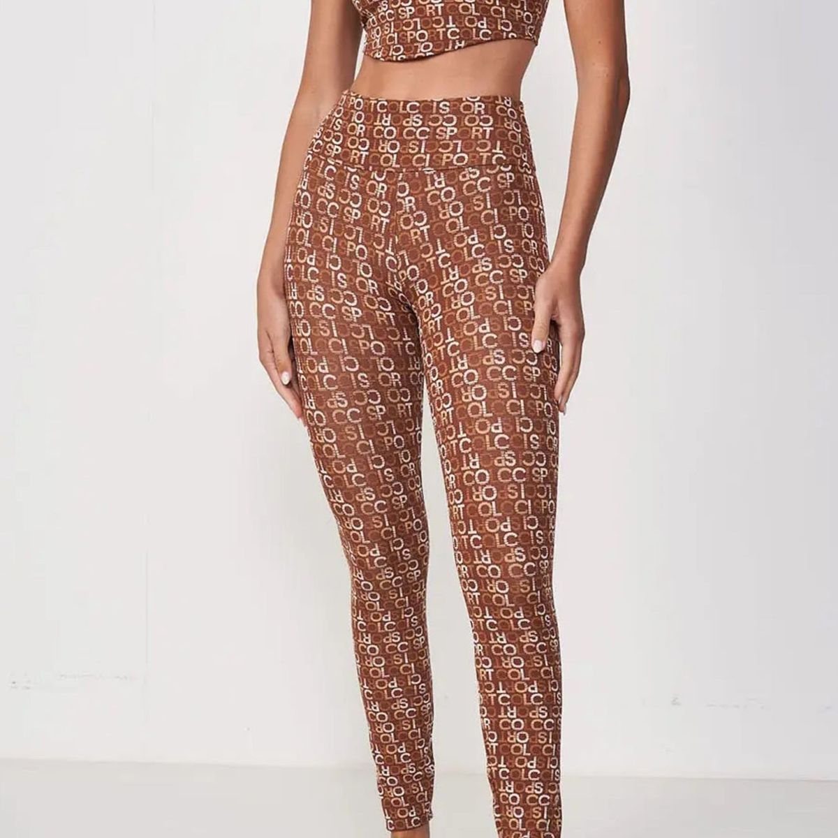 COLCCI - Conjunto Deportivo Top y Calza Legging Jacquard