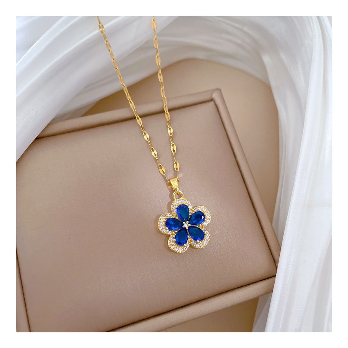 ZG JOYAS - Set Collar Aros Flor Azul 5 Hojas Galvanizado En Oro 14k