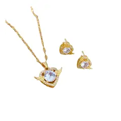ZG JOYAS - Set Collar Aros Corazón Alado Galvanizado En Oro 14k